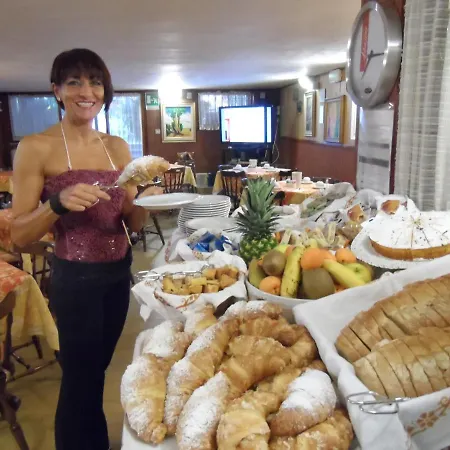 Selene Отель Морской Милан